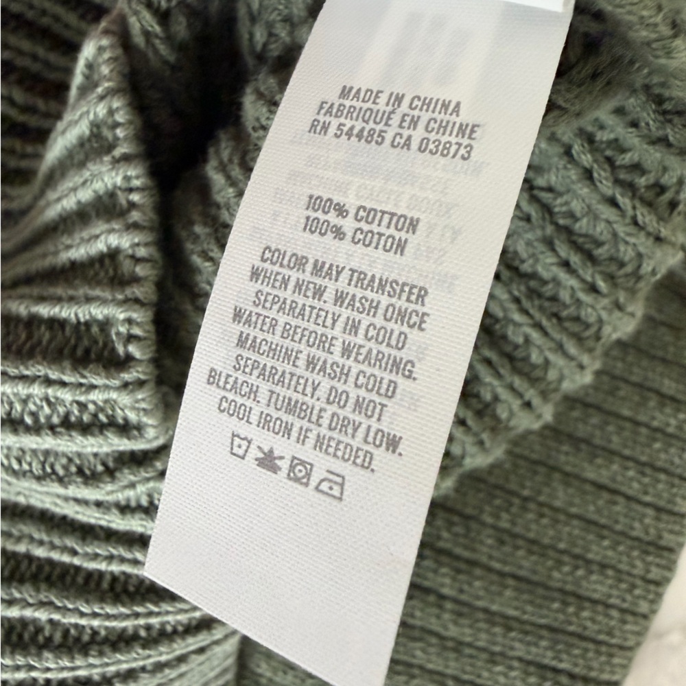 Aerie Sage V-Neck Cable Knit Sweater - Picture 5 of 7